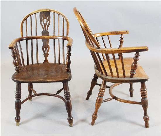 A set of three 19th century yew wood and elm Windsor chairs, W.2ft H.3ft 1in.